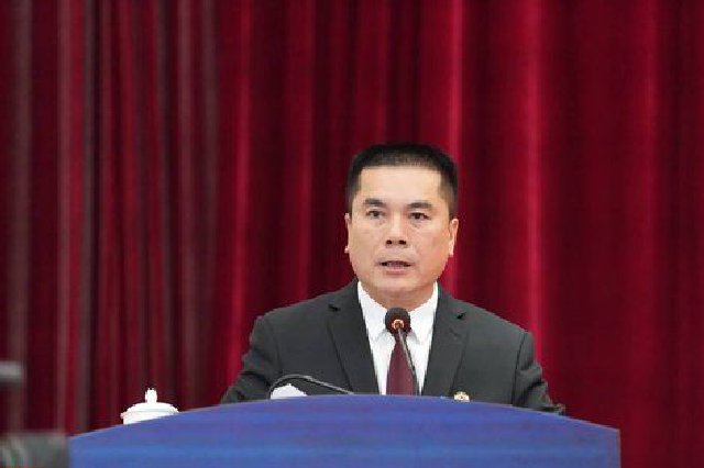 政协第十一届琼中黎族苗族自治县委员会第五次会议开幕