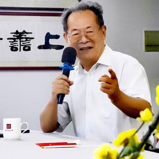 海南省东坡主题图书馆专家委员会委员、苏学专家李公羽讲述苏东坡读书的故事