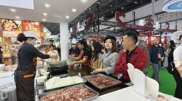 冬交会：屯昌馆人气爆棚