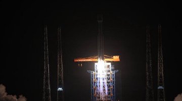 我国成功发射卫星互联网低轨18组卫星