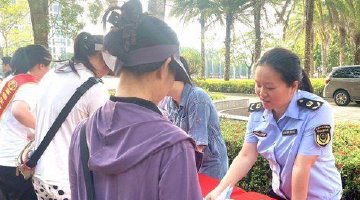 儋州开展防范非法金融活动宣传
