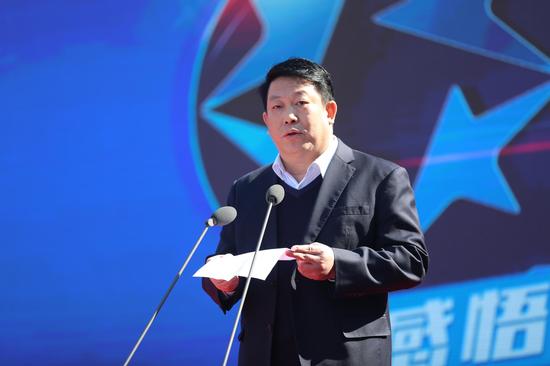 海口市委常委 宣传部长王忠云致辞