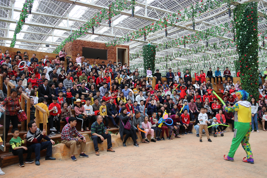 雨林剧场座无虚席