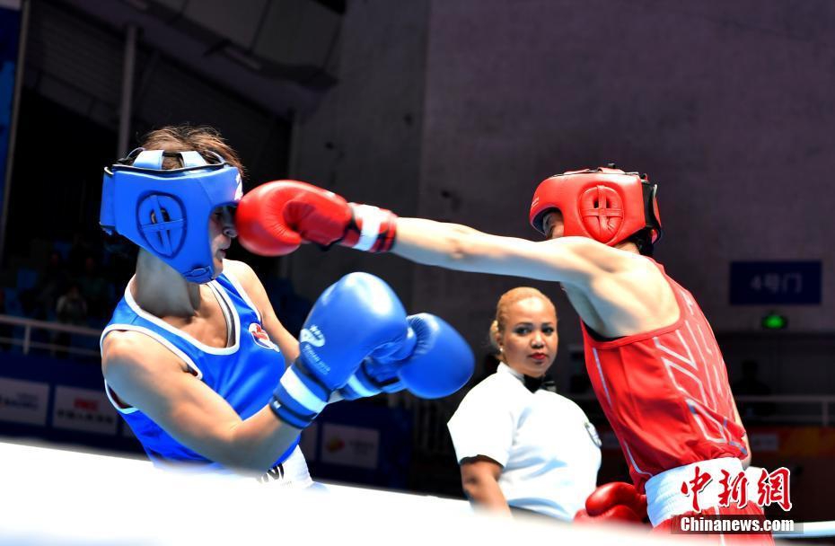 武汉军运会女子57公斤级拳击赛中国选手刘飘飘获胜