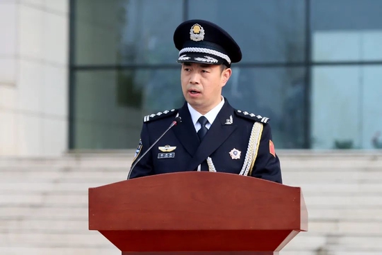 湖北省公安厅机场公安局举行110警察节宣誓仪式暨湖北