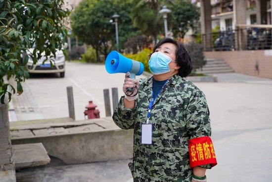 湖北省党代表陆合香：做社区的“香姐姐” 为居民的幸福“奔”走！