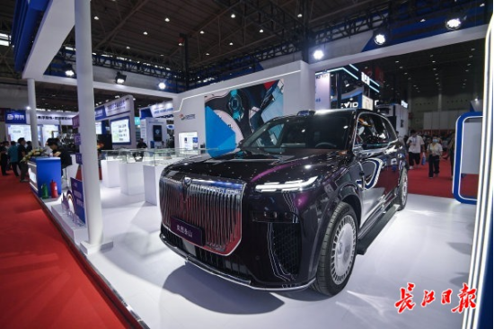 记者史伟 实习生谭玉溪 摄