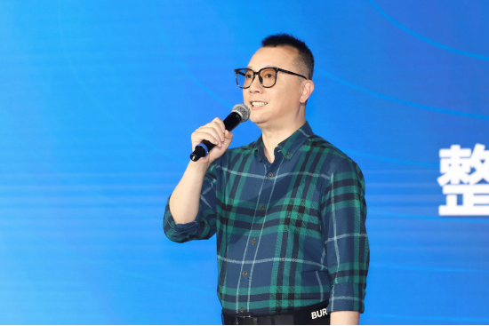 湖北爱米数字科技有限公司总经理王唯分享企业落户红T的经历。长江日报记者胡冬冬摄