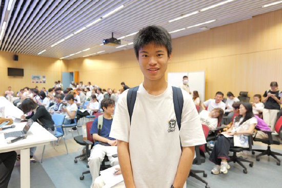 中南财经政法大学司法学院学生徐凌喆