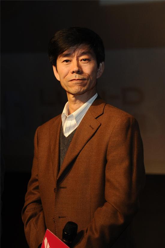 我在故宫修文物燃到武汉男神文物修复师受热捧