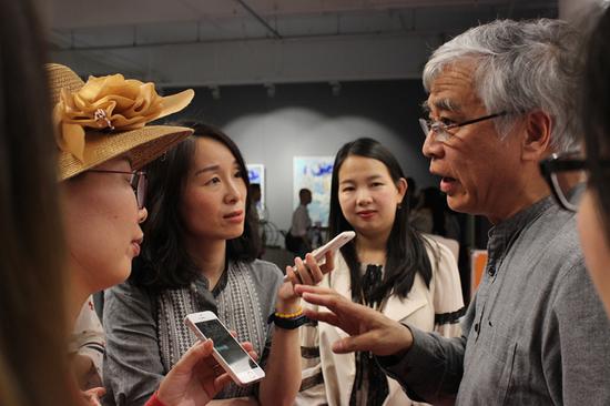 湖北美术学院油画系副主任徐文涛介绍本次展览时表示,欧阳志,王文新