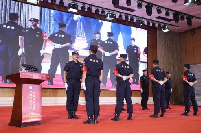这群人，7×24小时在线！