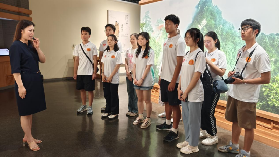 "研学热"持续升温 武当博物馆迎来暑期参观热潮