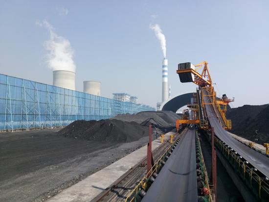 武汉铁路部门抢运电煤确保湖北极寒天气下电力供应