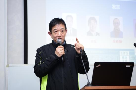 "独龙针"的传人—罗俊卿中医医师