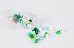 21%癌症患者是国人 常见抗癌药有哪些？