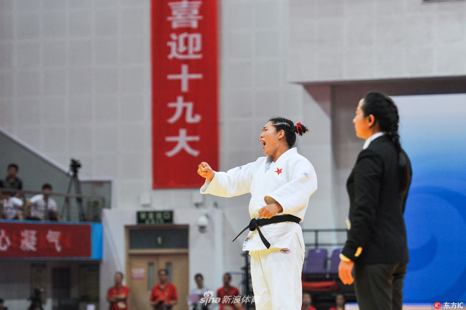 全运会柔道女子78公斤李扬击败于颂夺金