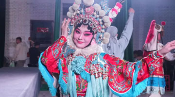90后豫剧女博士杜永真爆火出圈