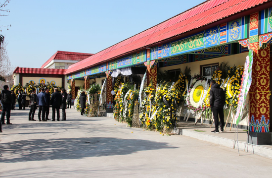 张瞧 文 通讯员 孙世涛 图29日,记者从郑州市殡仪馆获悉,经过半年的
