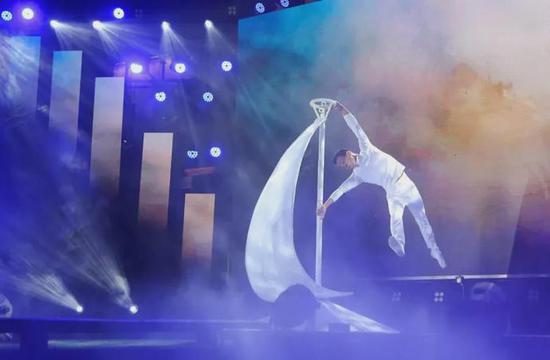 云起云涌 美丽“冻”人 2020老君山观海避暑节盛大开幕 云起云涌 美丽“冻”人 2020老君山观海避暑节盛大开幕