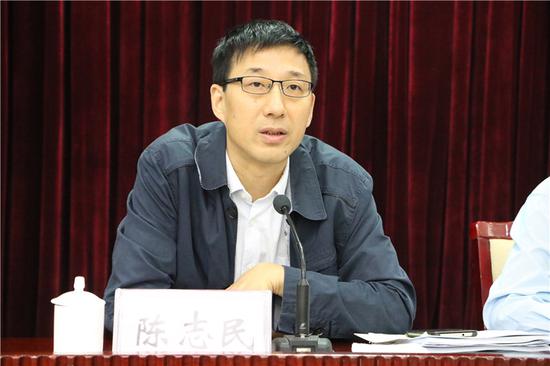 社省委专职副主委陈志民主持开幕会