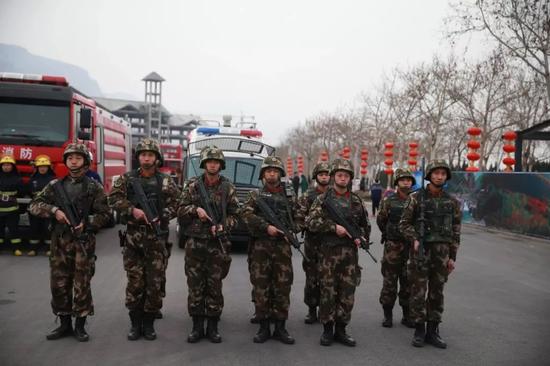 人气爆棚！20.7万游客欢聚云台山过大年！