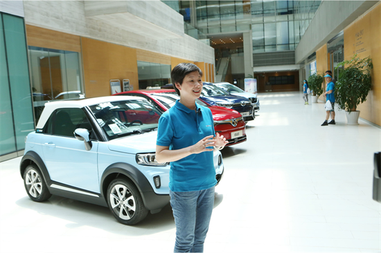 近乡情更切 北汽新能源中原车主回娘家