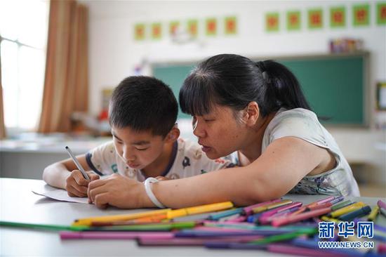 优先发展 奠基未来——共和国教育事业发展成就巡礼