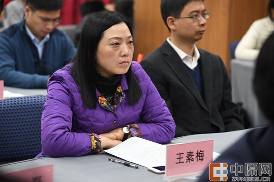 郑州市委组织部部务委员 王素梅