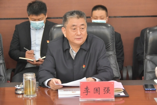 党委书记李国强汇报学校党史学习教育开展情况