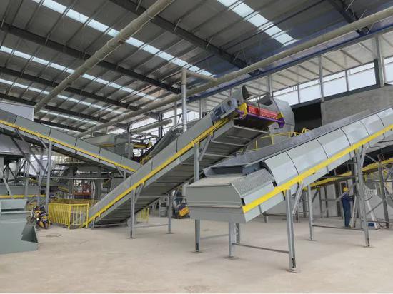 它来了!郑州高新区生活垃圾分拣中心即将投入使用