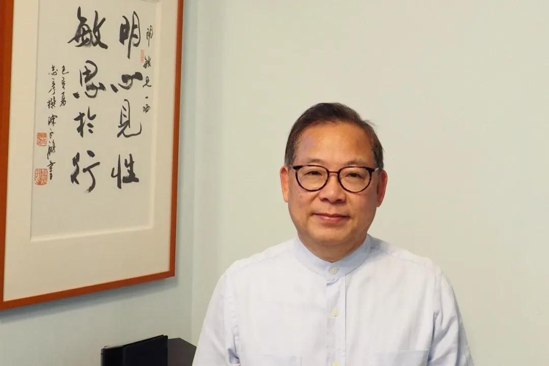 张明敏我们能抗疫公益歌曲全球首发感动14亿中国人