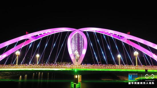 航拍:河南漯河牡丹江路大桥璀璨夜景