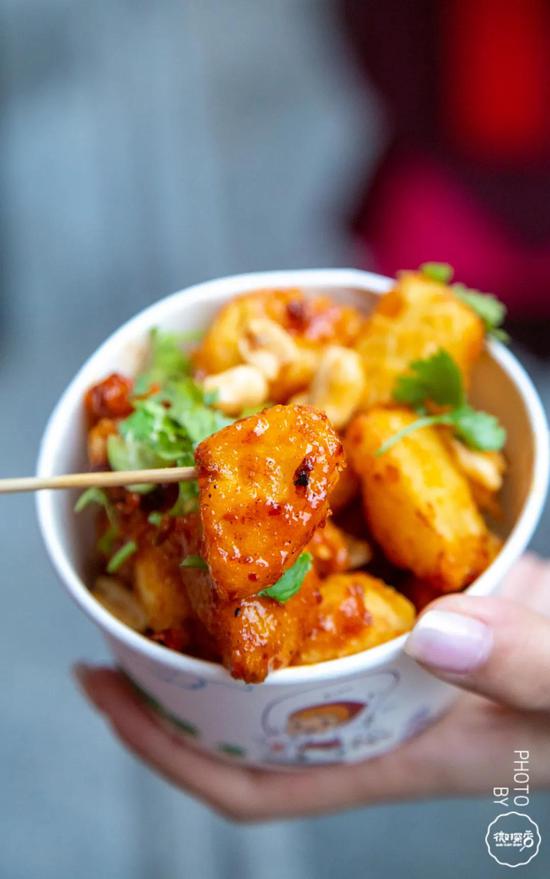 鲜嫩多汁爆浆豆腐!焦脆软糯锅巴土豆!