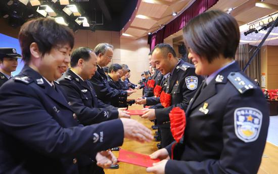 河南警察學院隆重慶祝首箇中國人民警察節