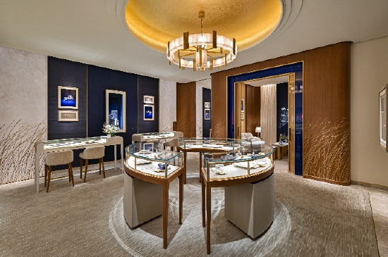 芳登华彩缘聚商都chaumet郑州丹尼斯大卫城高级精品店全新揭幕