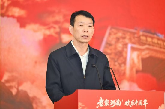 河南省文化旅游投资集团有限公司党委书记、董事长张立新