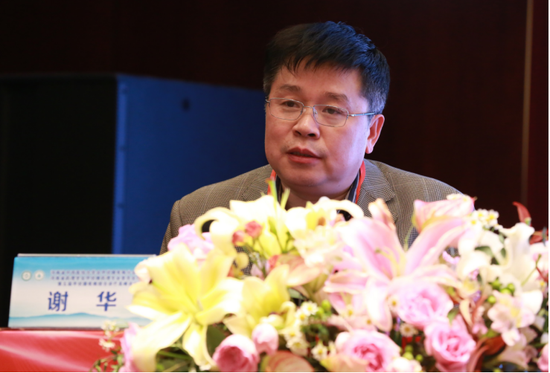 解放军联勤保障部队988医院谢华教授就《超声在甲状腺疾病中的应用》