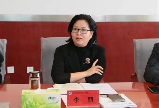 最后,教育集团董事长李丽作总结讲话,在收心和重点工作安排上提出了三