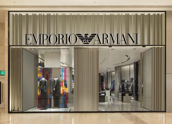 emporio armani 郑州全新精品店荣耀开幕