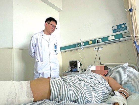周口六旬老人骨科住院突发心梗 心内科抢救28分钟挽回生命