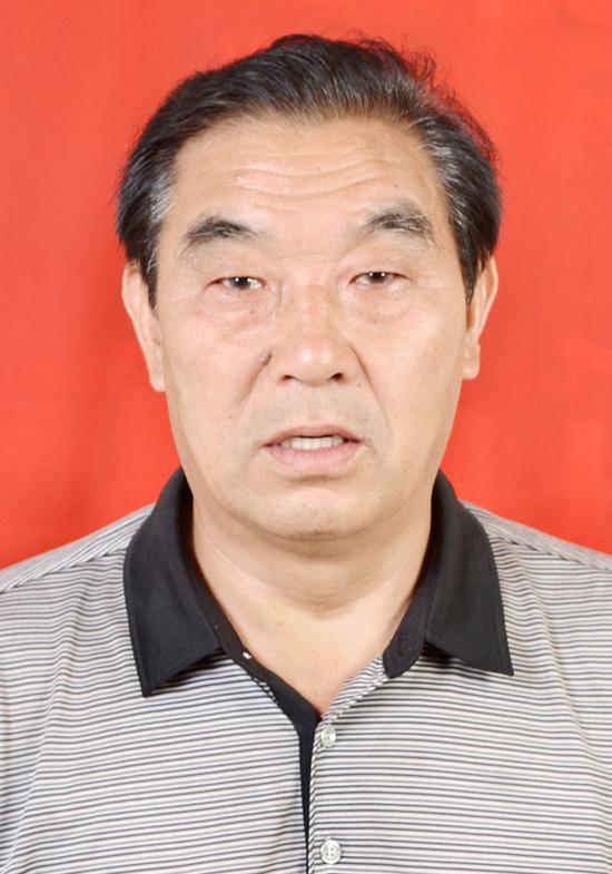 巩义市回郭镇人民调解委员会调解员李玉和身卑未敢忘忧国俯身倾心忠
