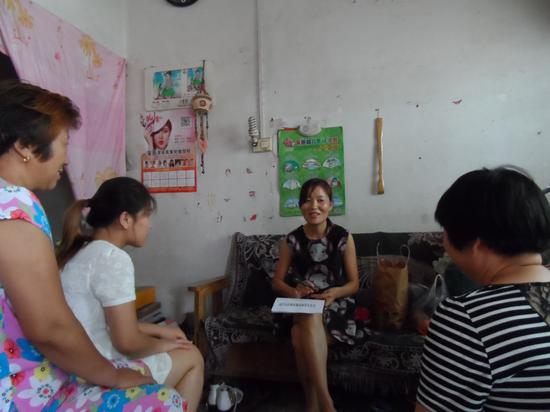 叶县龚店乡人民调解委员会主任张艳荣无悔于青春的选择