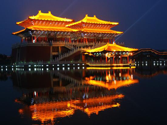 开封清明上河园水心榭