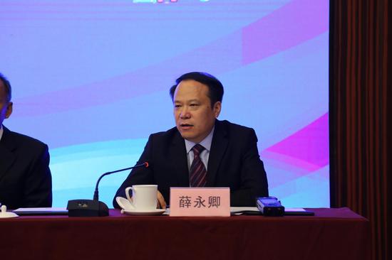 郑州市园林局局长薛永卿