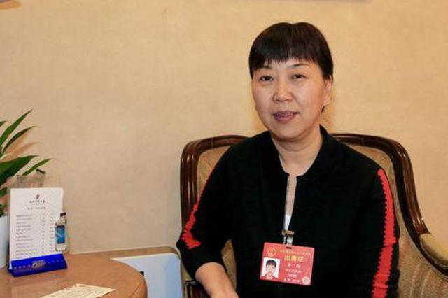 【两会好声音】李勤:多部门尽快开展专项治理 遏止"校园网贷"蔓延发展