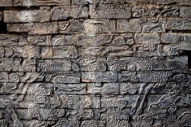 河南开封发现北宋巨幅石雕壁画