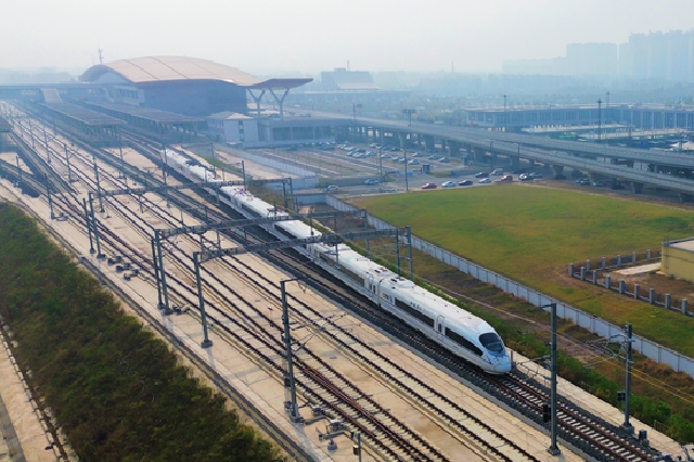 新建济郑高铁濮阳至鲁豫省界段开始试运行