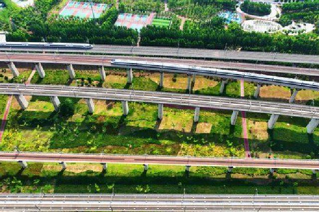6月15日起郑州铁路将开行图定旅客列车1300列