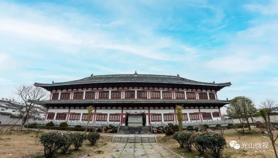 茶具博物馆第二日早上:前往钟鼓楼亲子乐园与孩子共度美好时光,亲子